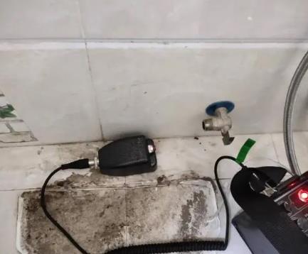 普洱市屋顶漏水维修公司分享下卫生间漏水的危害及解决方法